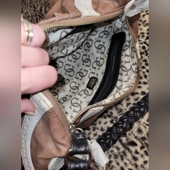 Giant Vintage Guess Tote - Picture 7 of 9